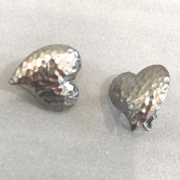 Vintage Heart Clip-on Silver Tone Earrings Say I Love You - Picture 5 of 5